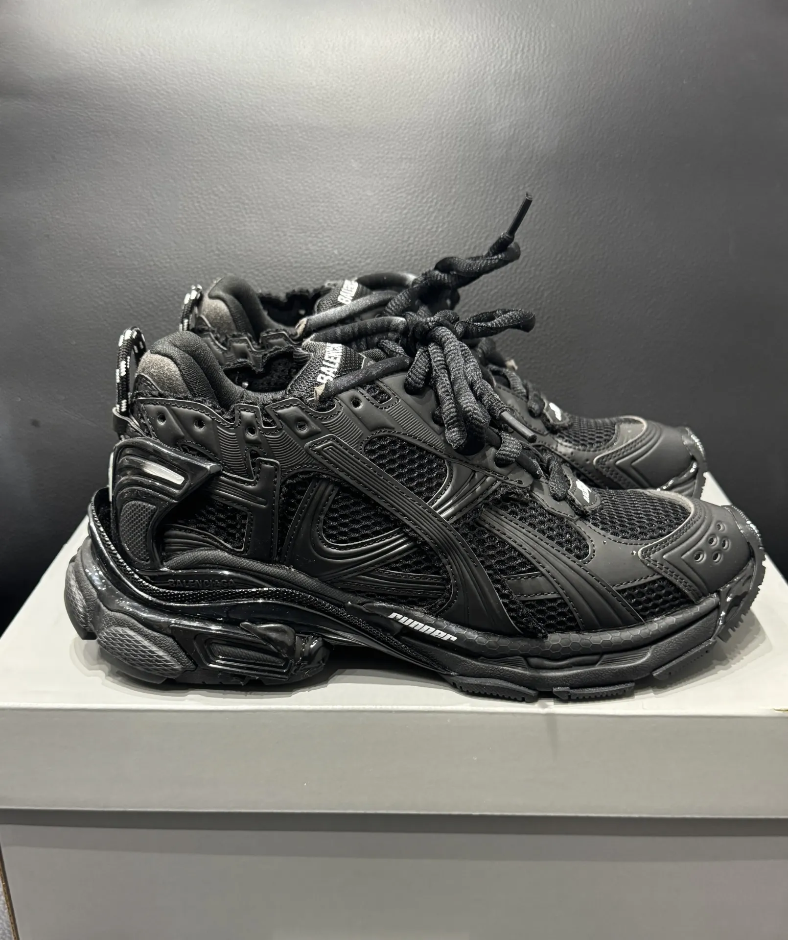 Balenciaga Runner